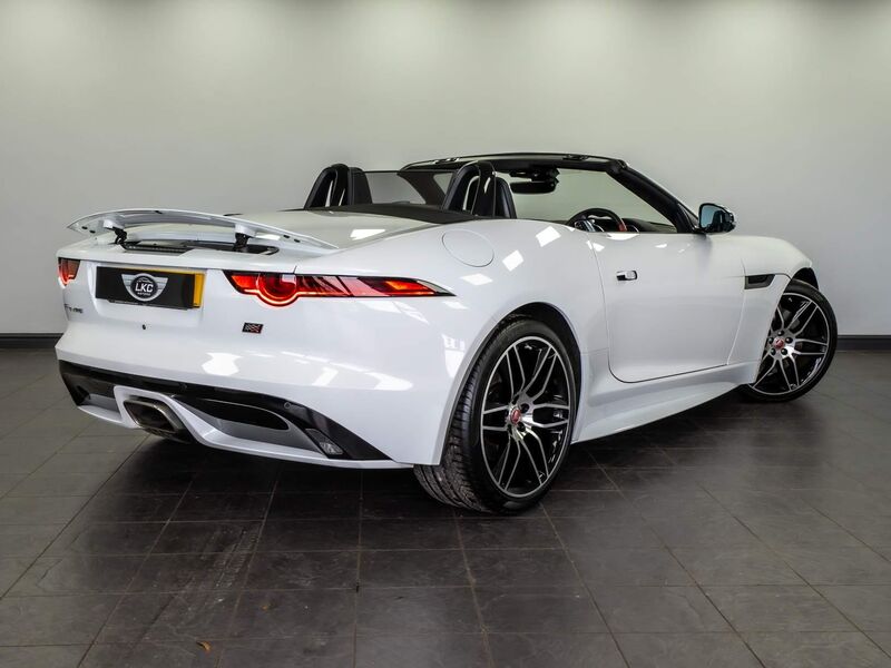 JAGUAR F-TYPE