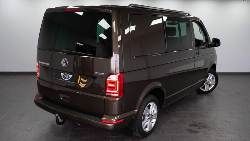 VOLKSWAGEN TRANSPORTER