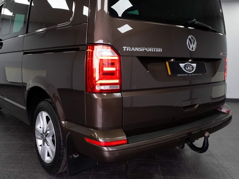 VOLKSWAGEN TRANSPORTER