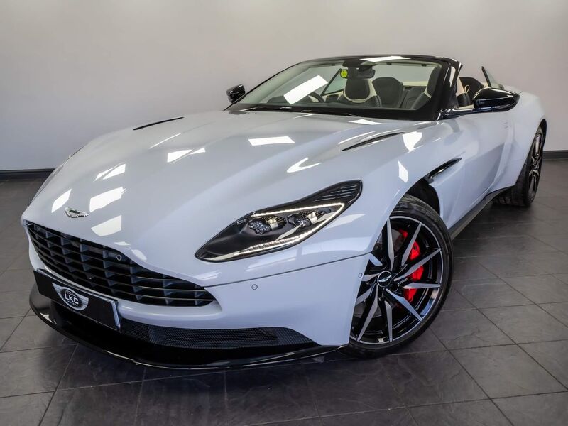 ASTON MARTIN DB11