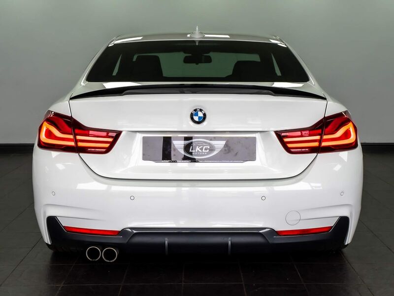 BMW 4 SERIES