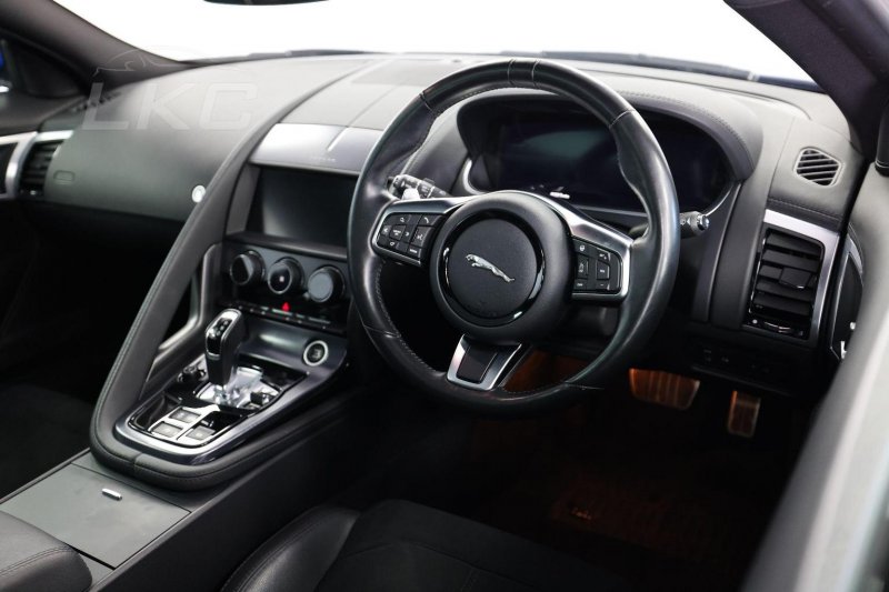 JAGUAR F-TYPE