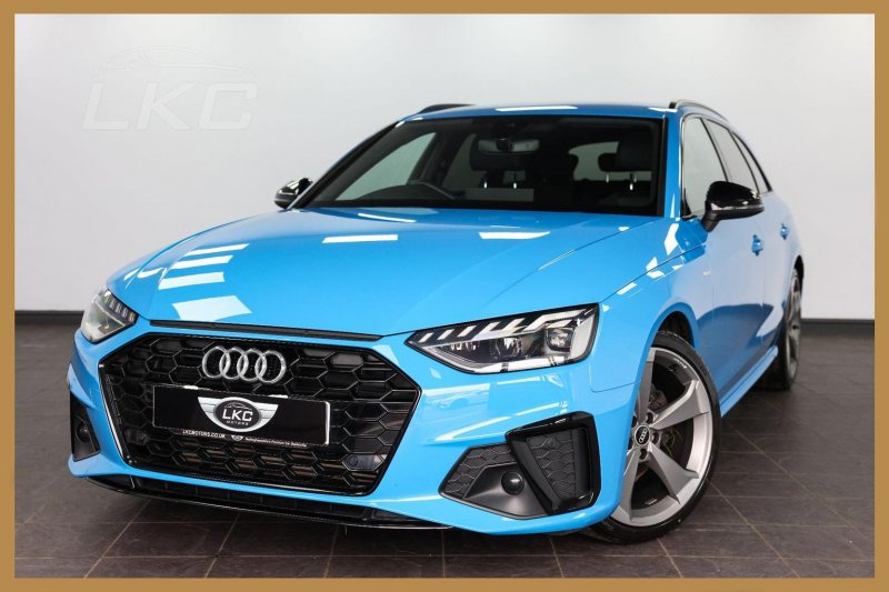 AUDI A4 AVANT