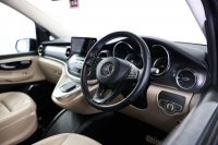MERCEDES-BENZ V CLASS