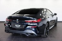 BMW 8 SERIES
