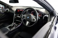 BMW 8 SERIES