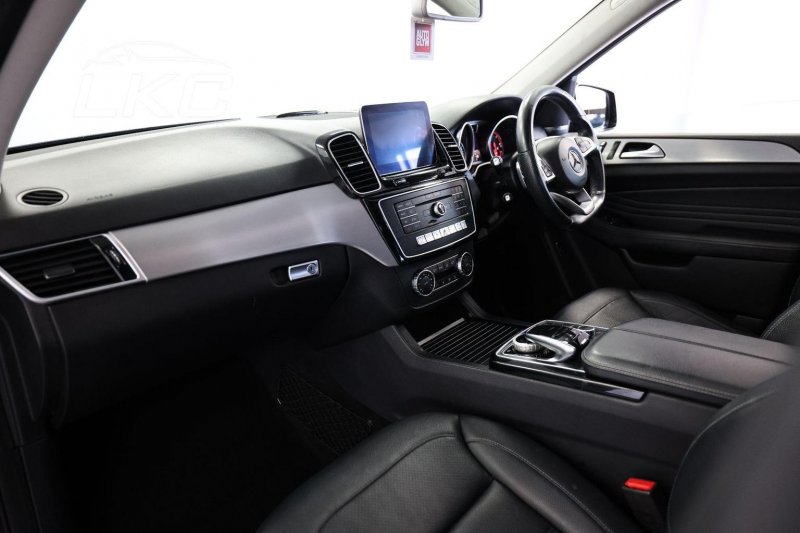 MERCEDES-BENZ GLE CLASS
