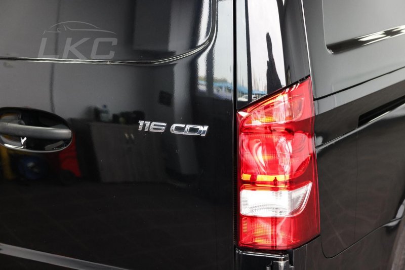 MERCEDES-BENZ VITO