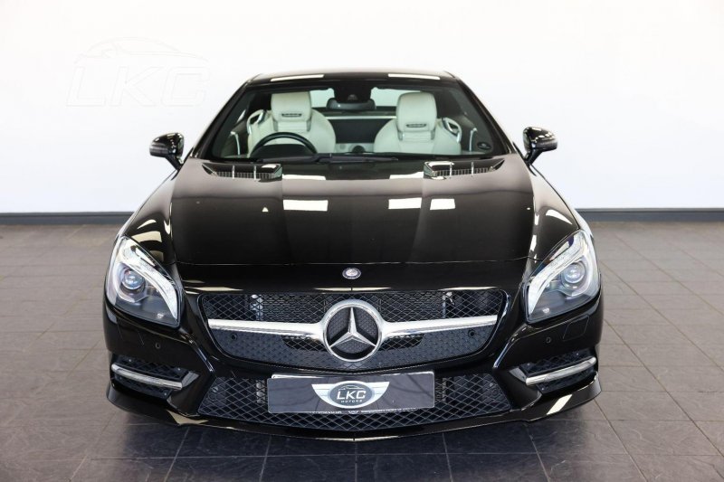 MERCEDES-BENZ SL