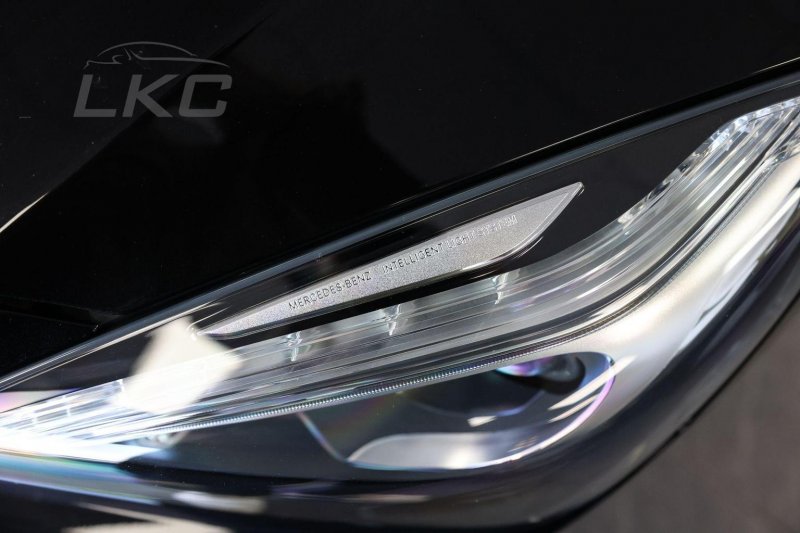 MERCEDES-BENZ SL