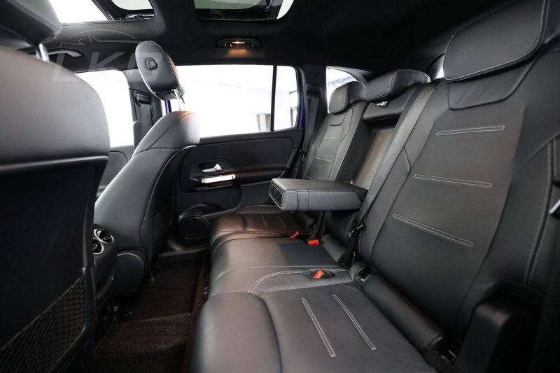 MERCEDES-BENZ GLB CLASS