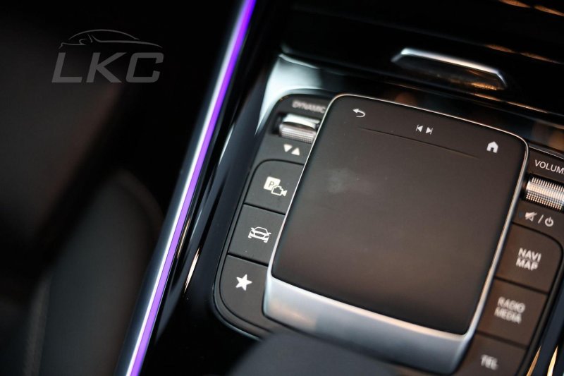 MERCEDES-BENZ GLB CLASS