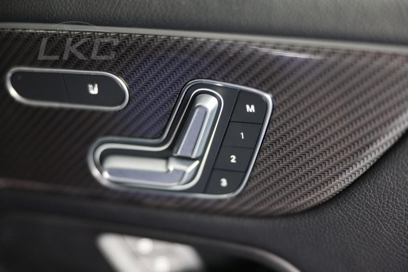 MERCEDES-BENZ GLB CLASS