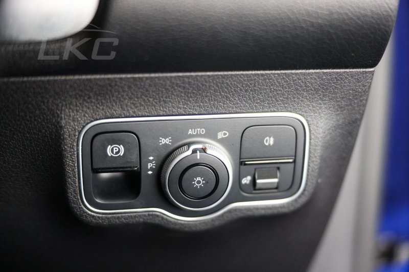 MERCEDES-BENZ GLB CLASS