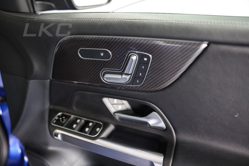MERCEDES-BENZ GLB CLASS