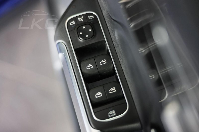 MERCEDES-BENZ GLB CLASS