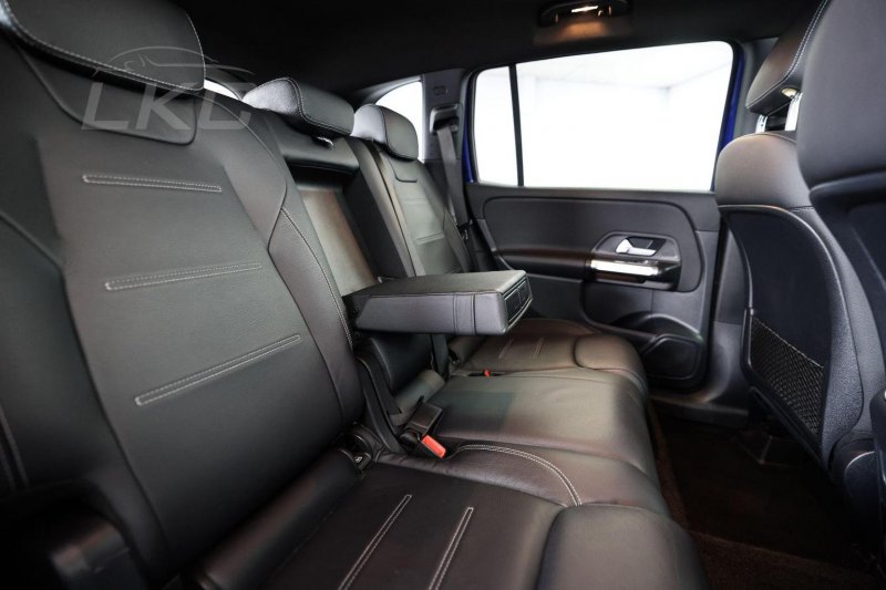 MERCEDES-BENZ GLB CLASS