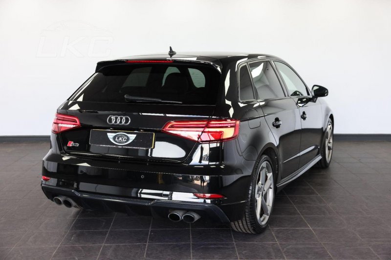 AUDI S3
