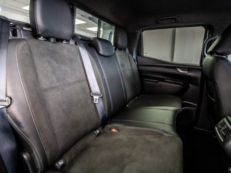 MERCEDES-BENZ X CLASS