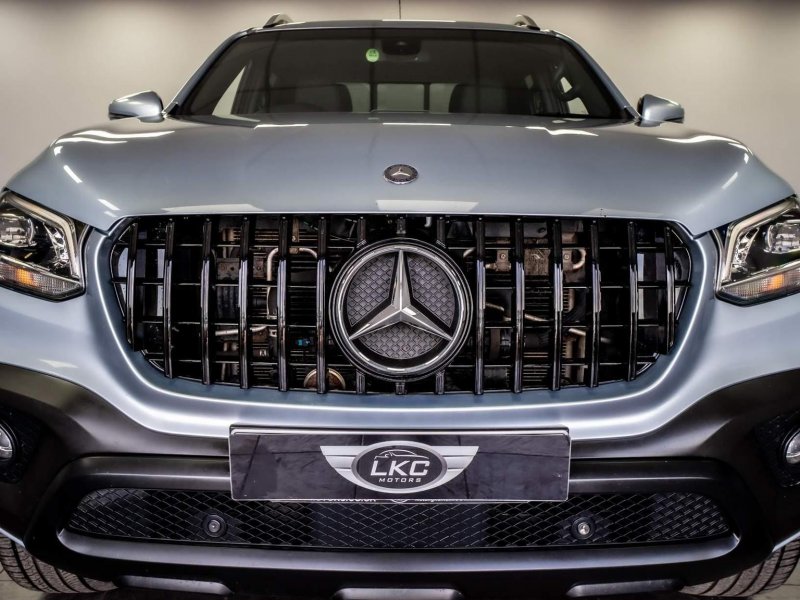 MERCEDES-BENZ X CLASS