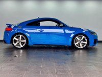 AUDI TT RS