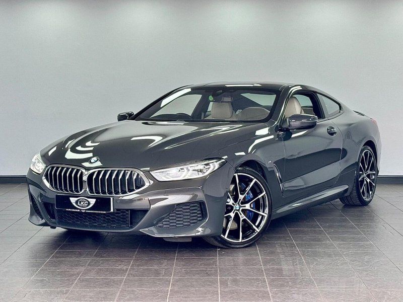 BMW 8 SERIES