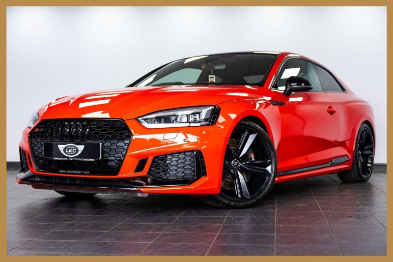 AUDI RS5