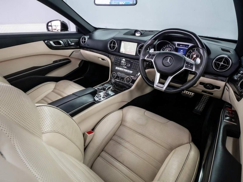 MERCEDES-BENZ SL