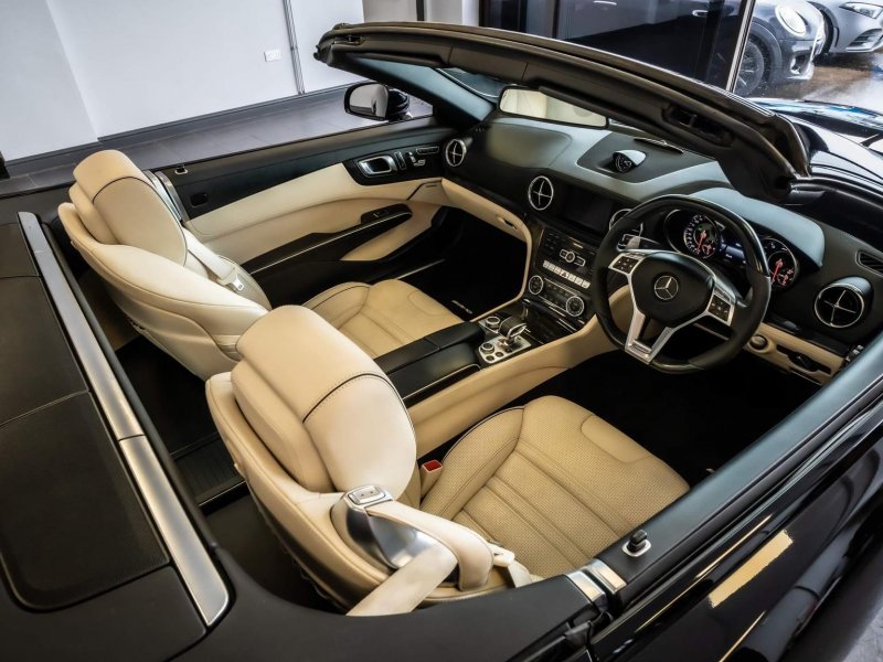 MERCEDES-BENZ SL