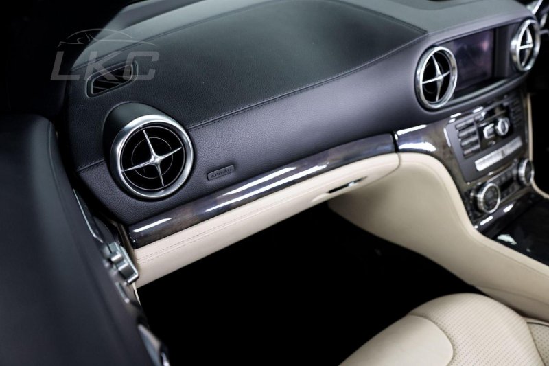 MERCEDES-BENZ SL