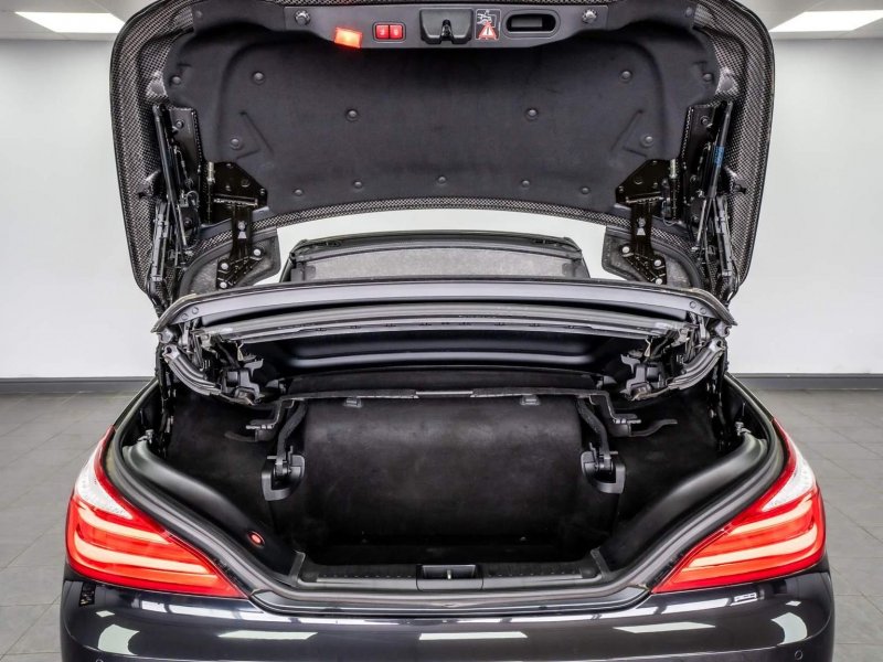 MERCEDES-BENZ SL