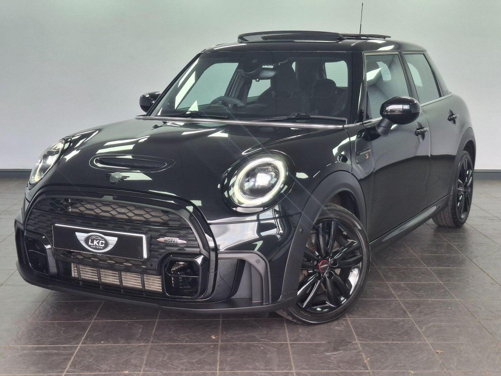 2023 MINI HATCH